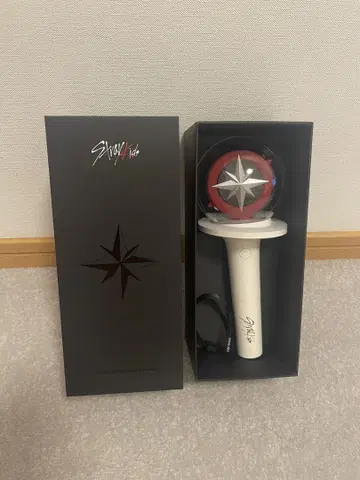 Stray Kids OFFICIAL LIGHT STICK VER.2