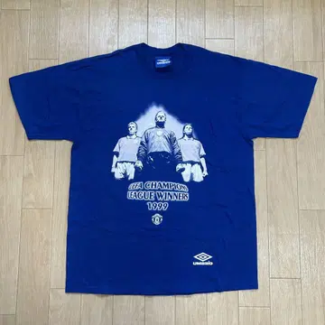 UMBRO 엄브로 MANCHESTER UNITED 맨U Tee