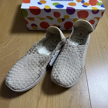 GomuGomu 56 슬립온 베이지 M