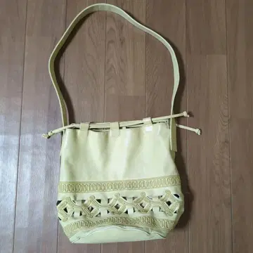 장 폴 고티에 복조리 숄더백