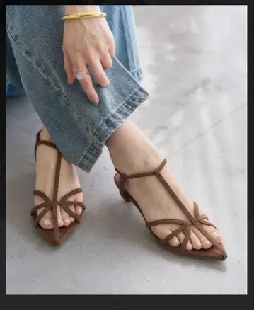 LE TALON 3.5cm 내로우 스트랩 샌들