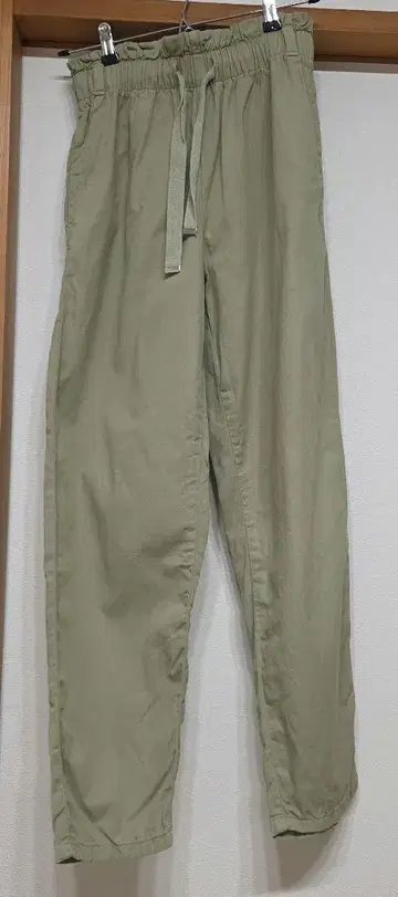 <ZARA> 카키 허리밴딩 이지 팬츠