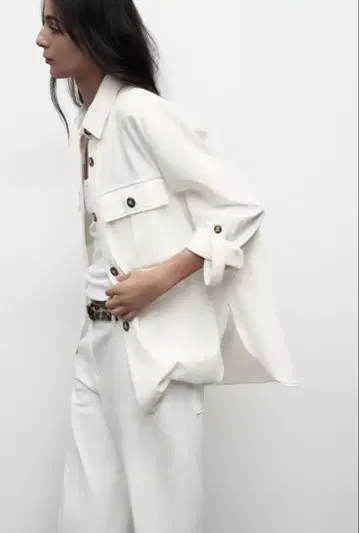 미사용 새상품 ZARA(자라) 화이트 데님 셔츠 자켓 G 데님 자켓