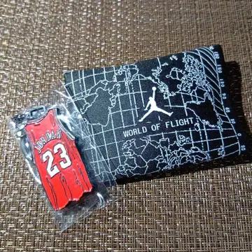 NIKE World of Flight Tokyo 한정판 키링