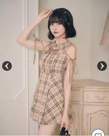 미셸 마카롱 프론트 오픈 체크 미니 원피스