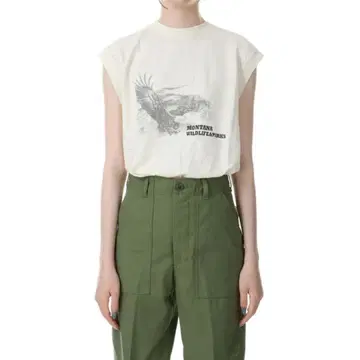 The Shinzone EAGLE TANK ECRU 슬리브리스 티셔츠