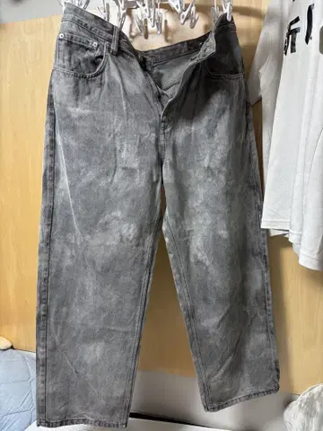 ZARA 그레이 스트레이트 데님 팬츠 EUR44