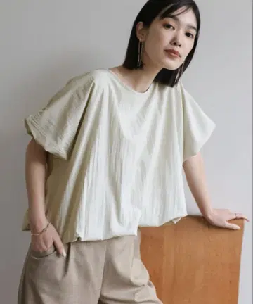 셀렉 모카 벌룬 하프 슬리브 블라우스