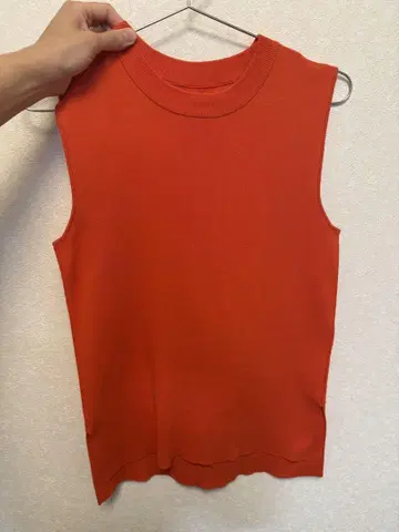 GALLARDAGALANTE 슬리브리스 니트 오렌지
