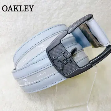 새상품급 OAKLEY 오클리 벨트 스컬 해골 골프 그레이 화이트