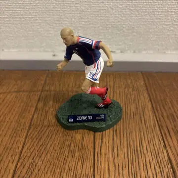 지단 10 피규어