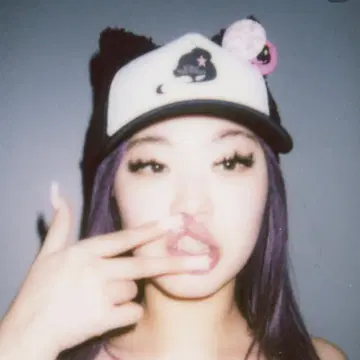 Elle Teresa x POPYOURS 메쉬캡 엘 테레사