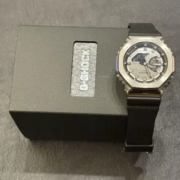 새상품급 G-SHOCK 블랙 고무 벨트