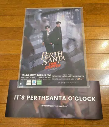 PerthSanta 친필 사인 포스터 Fancon GMMTV