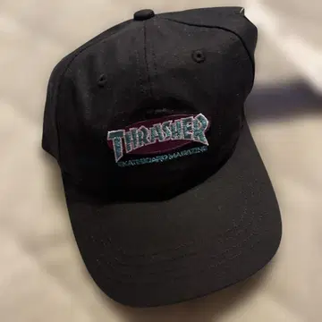 새상품 Thrasher 자수 로고 캡 블랙 트레셔