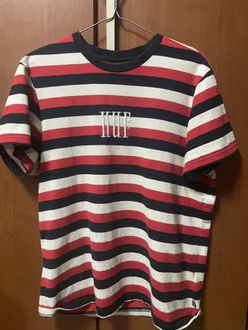 HUF 스트라이프 티셔츠 L 사이즈