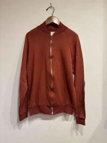 체코 저지 구제 의류