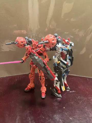 HG GQuuuuuuX 빨간색 건담 세트