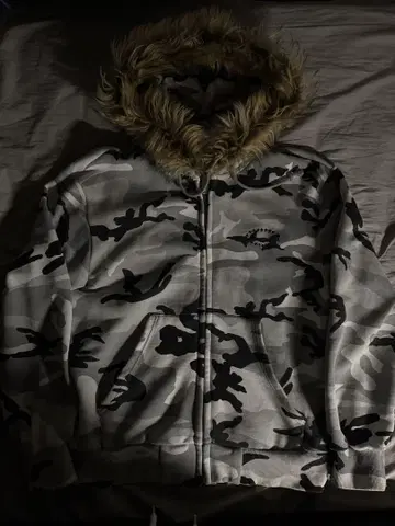 AFB FUR ZIP 후디
