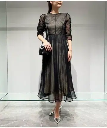 [ 새상품급 ] 셀포드 패널 라인 도트 튤 원피스 36 블랙