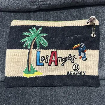 BEVERLY LOS ANGELES 클러치백 파우치