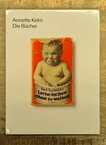Annette Kelm Die Buecher
