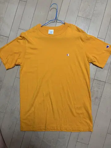 Champion 오렌지 티셔츠 L 사이즈