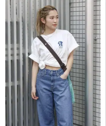 미사용 새상품 Ungrid 티셔츠 강아지 프린트 로고 Tee