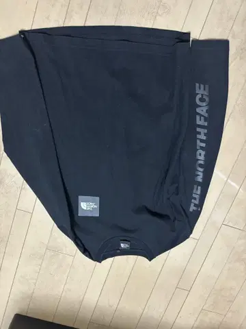 THE NORTH FACE 블랙 긴팔 티셔츠