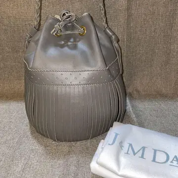 J&MDAVIDSON 카니발