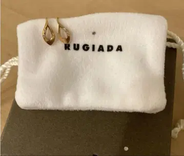 RUGIADA 10K 귀걸이
