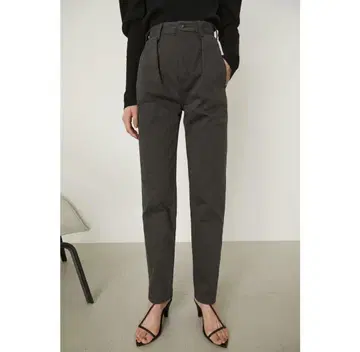 RIM.ARK(림아크) Tuck denim 데님 팬츠