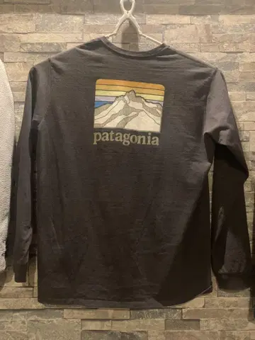 patagonia 롱 슬리브 T셔츠 다크 그레이