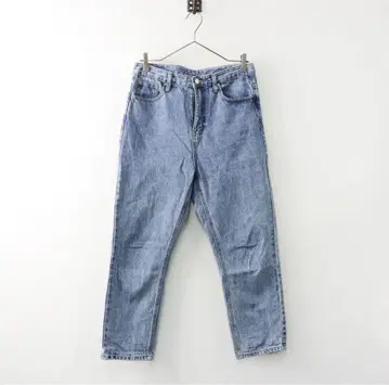 ok.soon high waist tapered denim