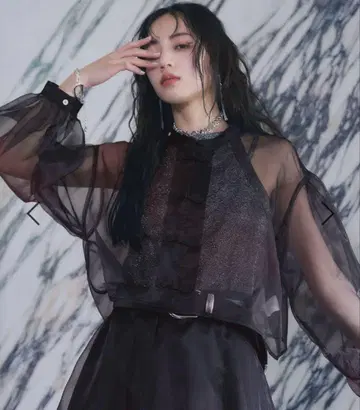 HARE 차이나 숏 시어 셔츠 완판 색상