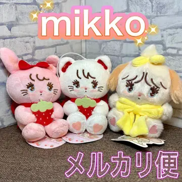mikko 딸기 마스코트 껴안은 리본 무스 캐미 수플레 3종