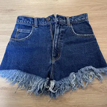MOUSSY 다크 블루 프린지 숏팬츠