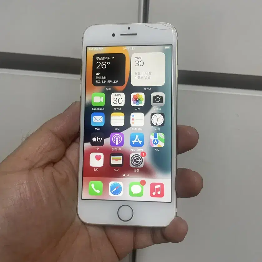 APPLE | 애플 iPhone 7 Gold 32 on Bunjang Global Site.