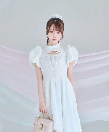 로제뮤즈 자카드 체크 드레스 화이트