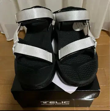 TELIC 리커버리 샌들 블랙/화이트 27.0cm