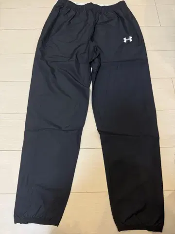 UNDER ARMOUR 블랙 조거 팬츠 L