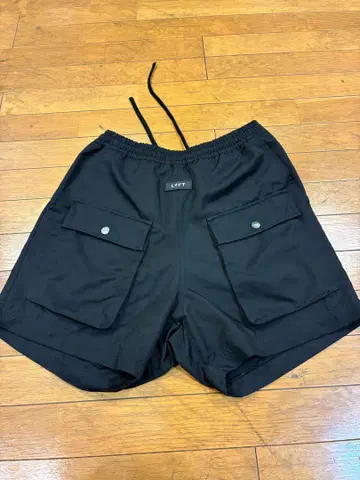 LYFT POCKET TWILL SHORTS - BLACK