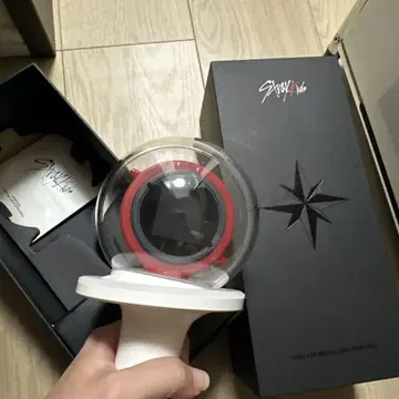 Stray Kids 공식 응원봉