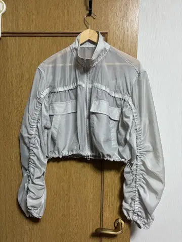 실버 크롭 자켓