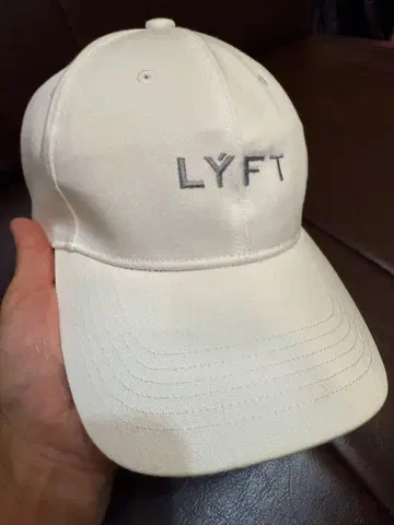 LYFT 화이트 캡