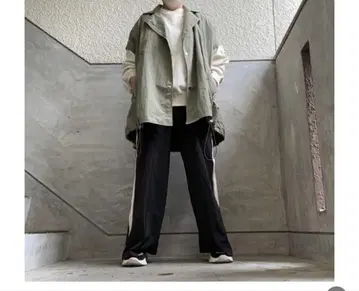 올리브 그린 밀리터리 자켓