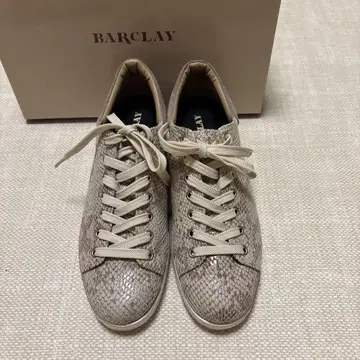 BARCLAY 스니커즈
