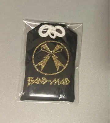 BAND-MAID 부적
