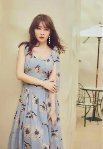 Sunflower-Printed Midi Dress M sky