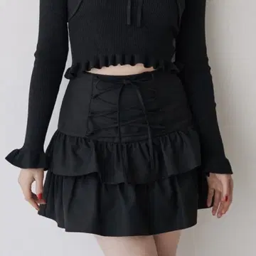jouetie 레이스업 티어드 미니 치마바지 블랙